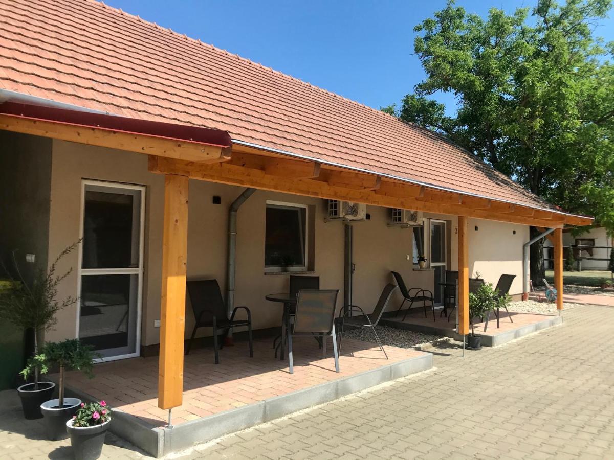 Lena Vendeghaz Ξενοδοχείο Balatonberény Εξωτερικό φωτογραφία